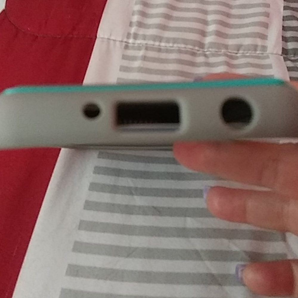 Phone case - Picture 3 of 5